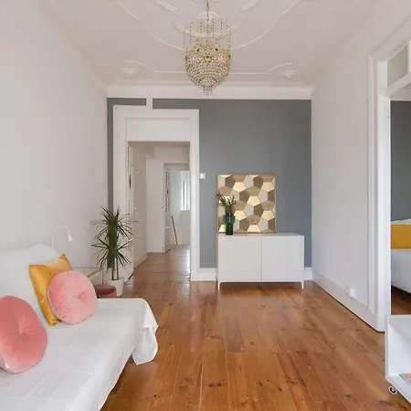 Casasupertubos - 10, 13 And 14 Peniche